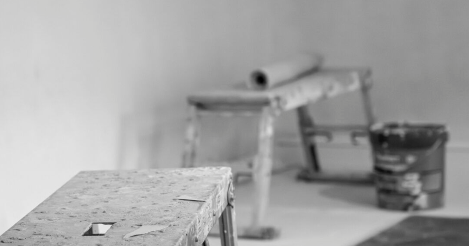 Espace en préparation de travaux lors d’un chantier de rénovation intérieure